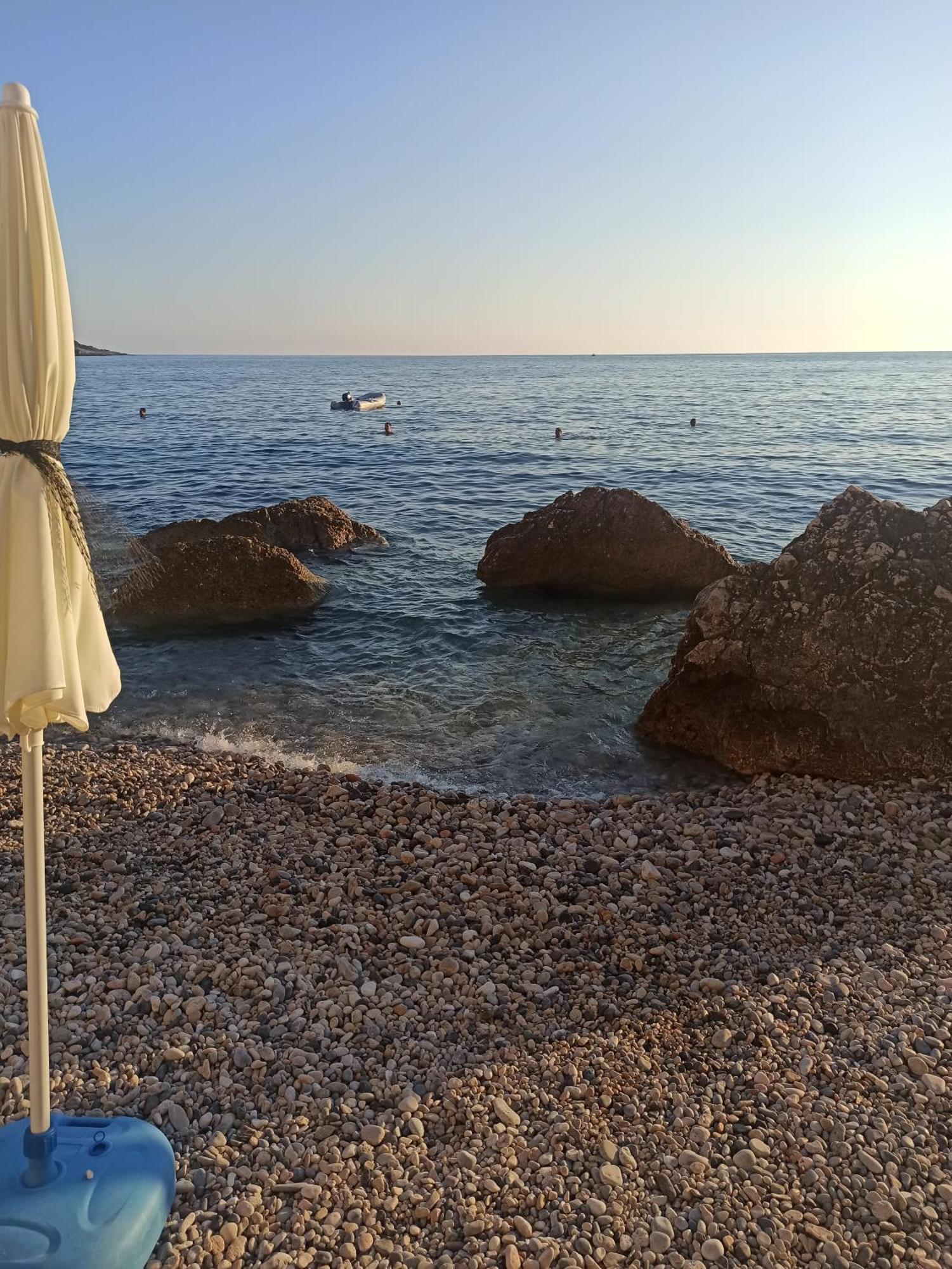 Seaside Apartment Kruce อุลซิน ภายนอก รูปภาพ