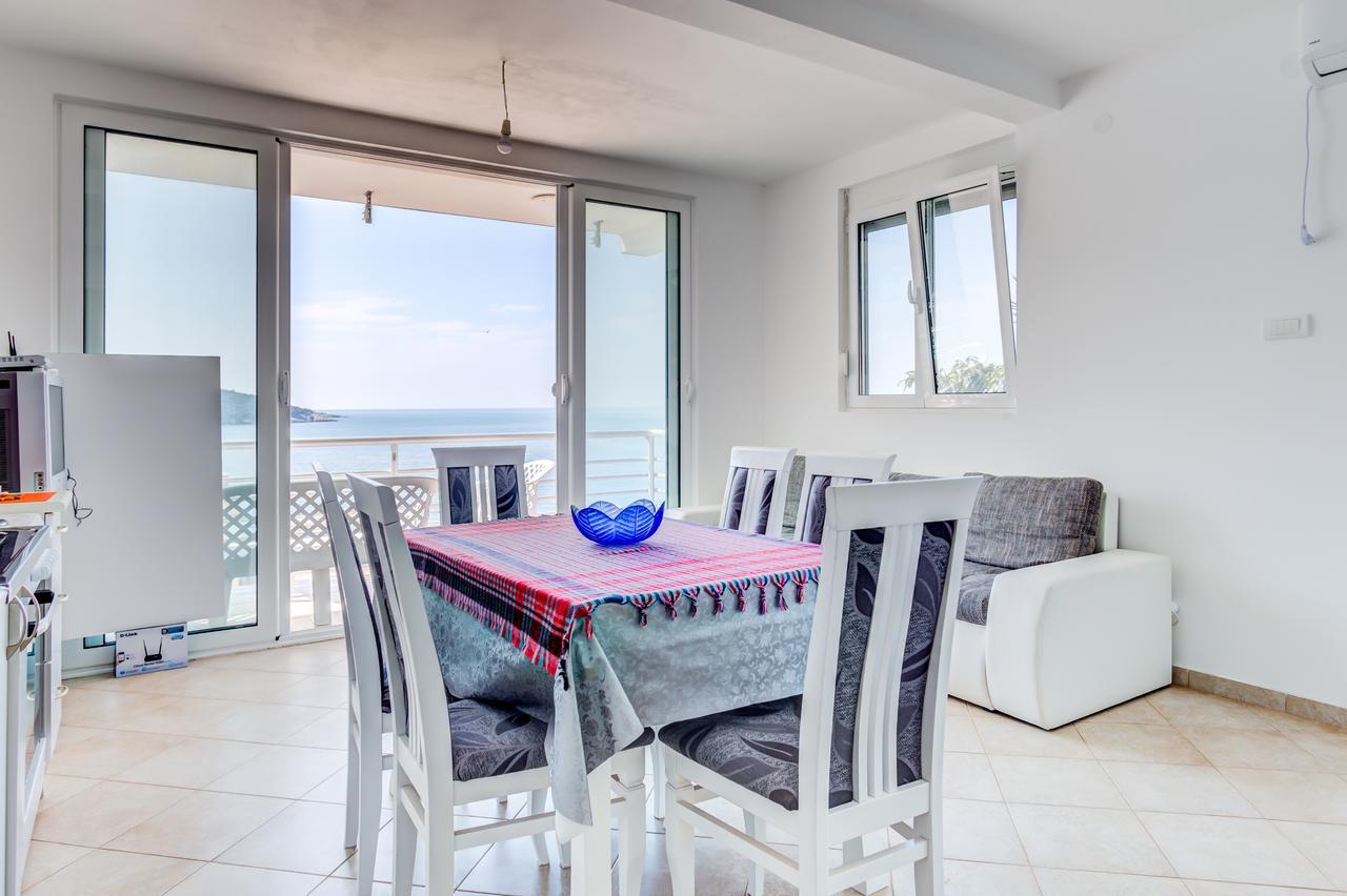Seaside Apartment Kruce อุลซิน ภายนอก รูปภาพ